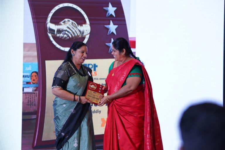 Dr. A Kayatri Devy, Founder – Director, Narbhavi group of Institutions, Vadakuthu has been bestowed with the prestigious uKiddiy EARLY ADOPTER Award.
